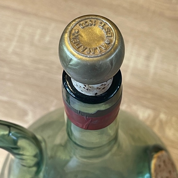 Italian hand blown wine decanter - Picture 8 of 11